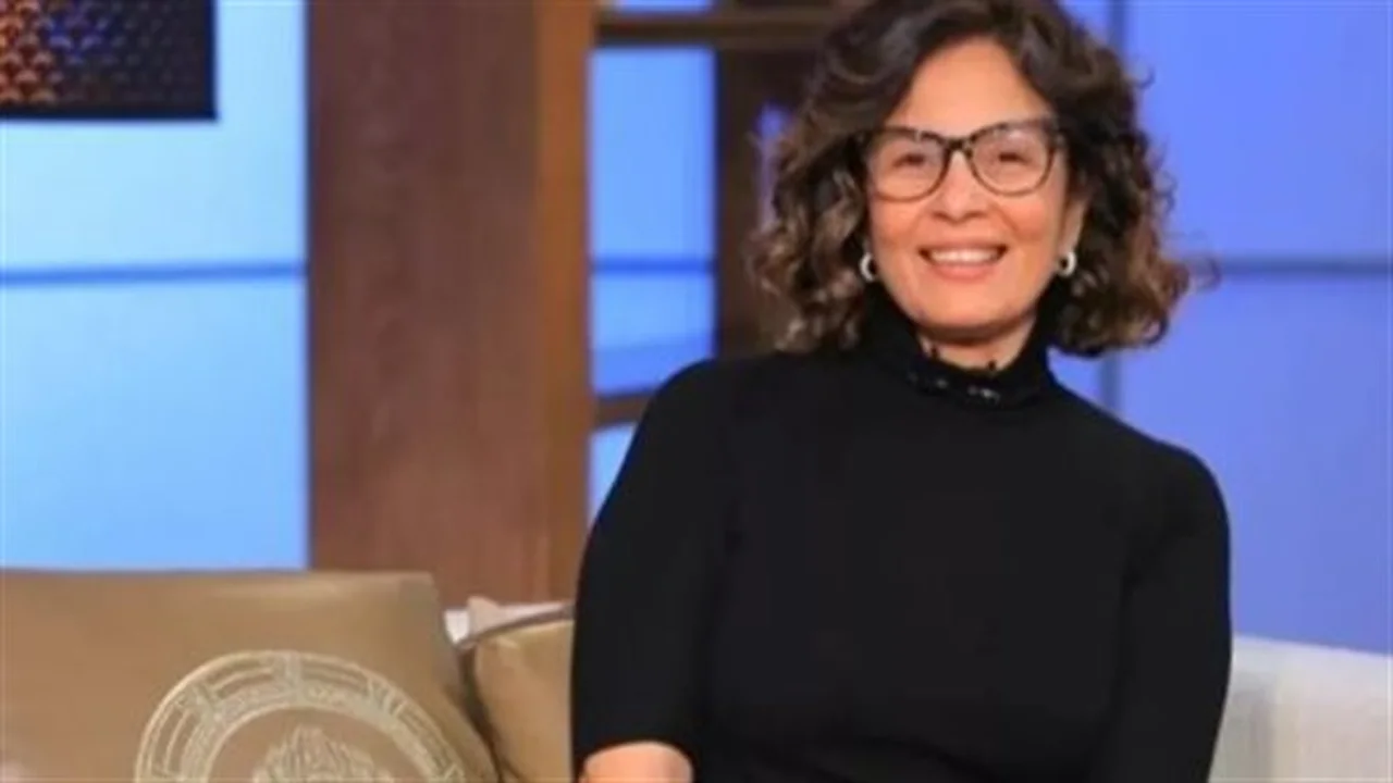 بأمر الدستور.. كيف يحسم البرلمان المصري ترشيح جيهان زكي لتشغل منصب وزير الثقافة؟